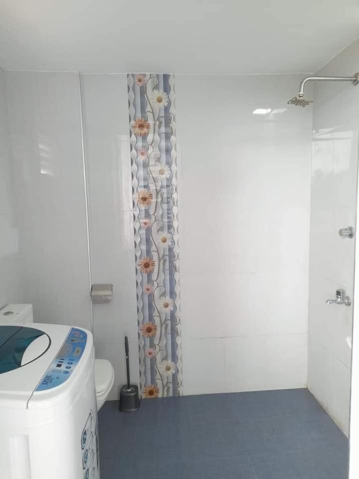 Jasmine Apartments Negombo Buitenkant foto